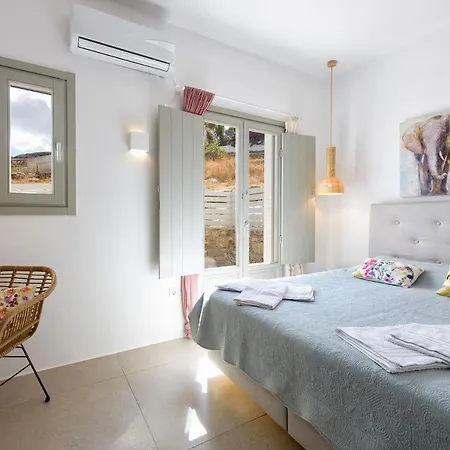 Boutique Katerina * Lefkes (Paros)